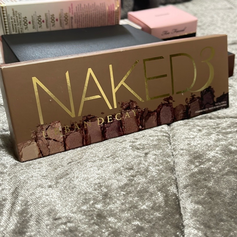 Urban Decay Naked3 Palette✨